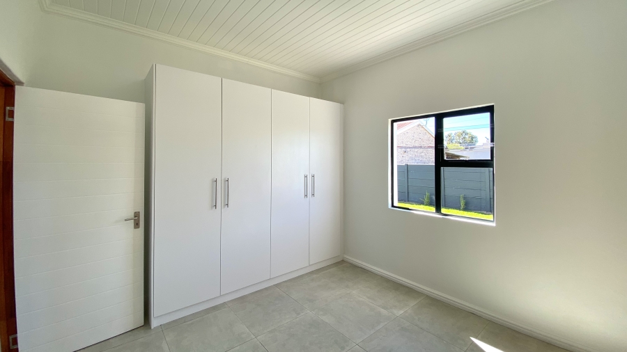 2 Bedroom Property for Sale in Velddrif Western Cape